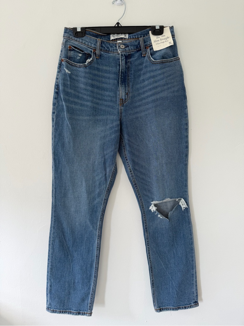 NWT Abercrombie & Fitch A&F the 90s Slim Straight Ultra High Rise Size 30 SHORT